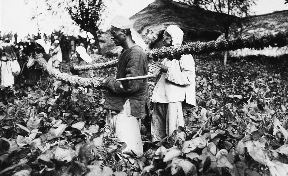 图说鞭炮文化在中国:喜庆与污染同在(组图) 图说鞭炮文化在中国:喜庆与污染同在(组图)